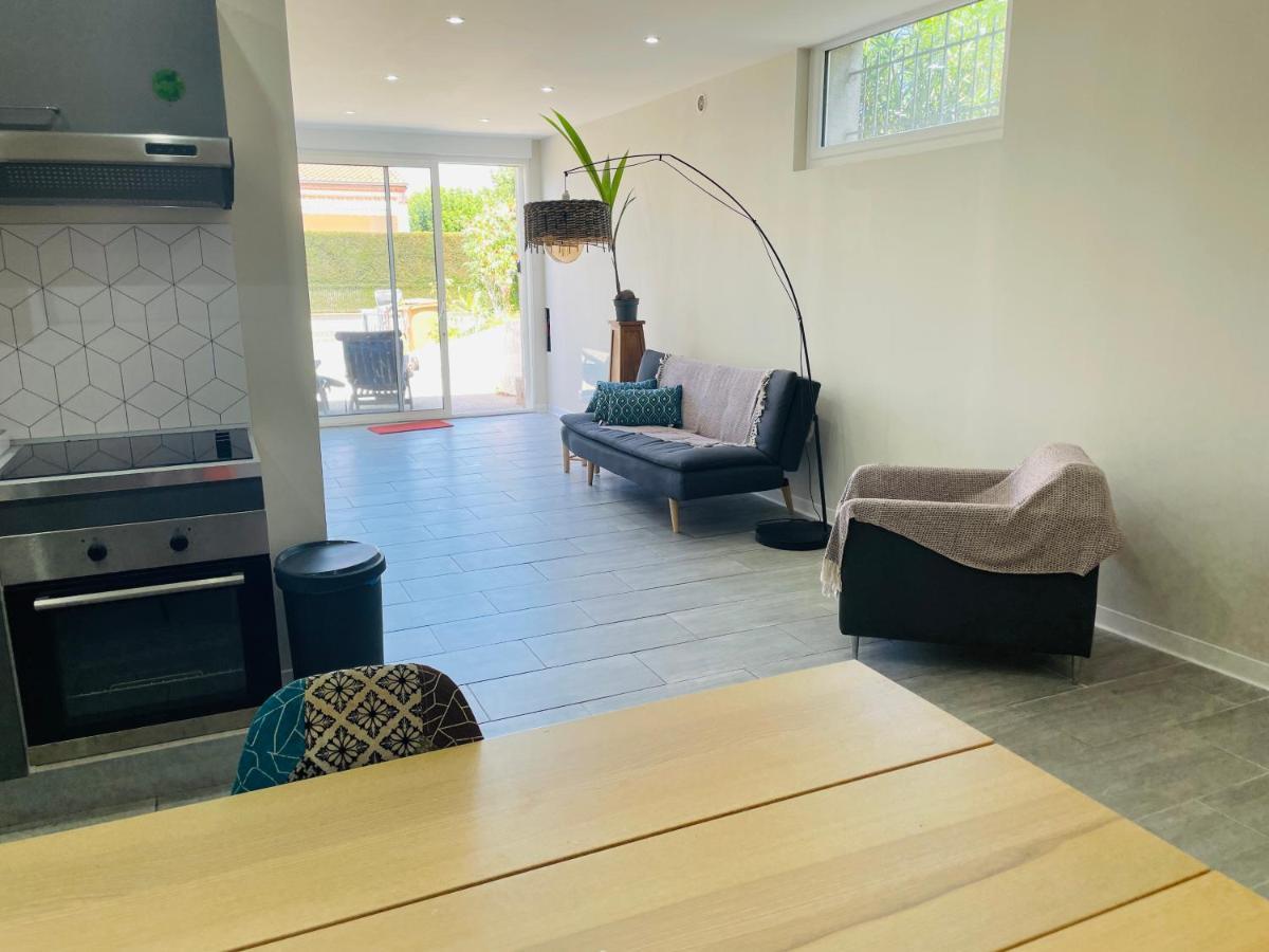 Arthes Appartement Saint Juery מראה חיצוני תמונה