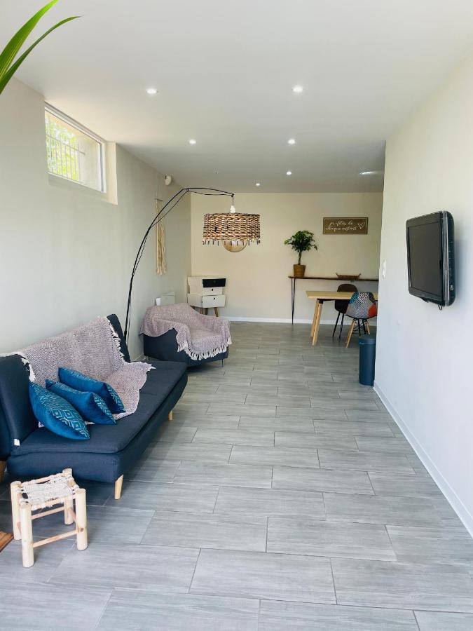 Arthes Appartement Saint Juery מראה חיצוני תמונה